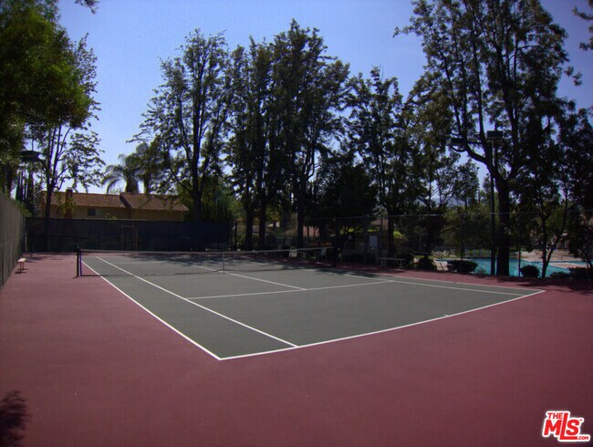 Building Photo - 1080 Finrod Ct