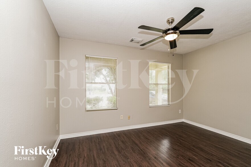 Building Photo - 11522 Moonlight Ridge Dr
