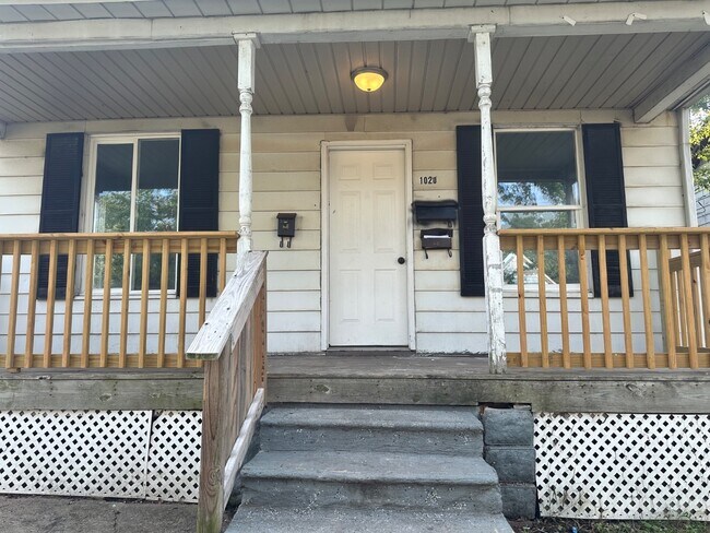 Building Photo - 1020 Emerson Ave