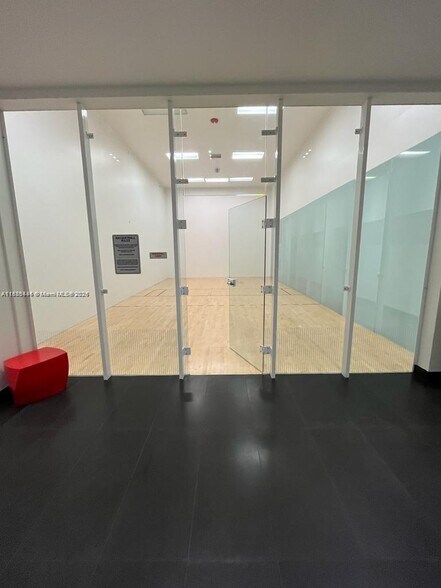 Racquet Ball - 1600 NE 1st Ave