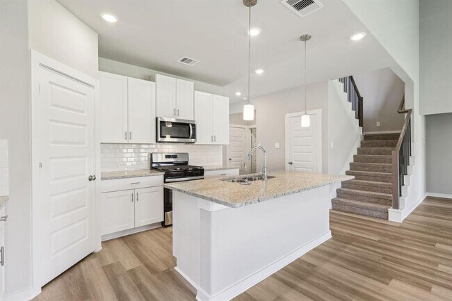 Building Photo - 6327 Brazos Trl Dr