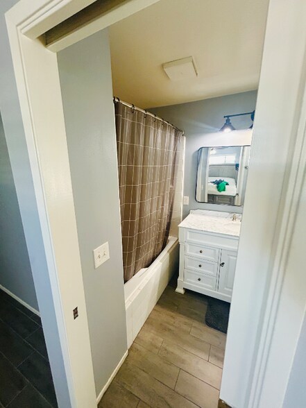 Building Photo - 1151 Canyon View Ln