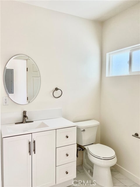 Building Photo - 9645 Dale Ave