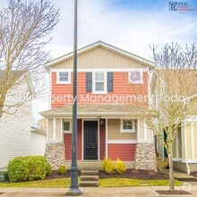 Building Photo - MOVE IN SPECIAL $300 OFF!! 1 Great 3 Bedro...