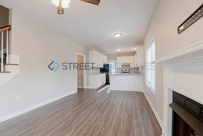 Building Photo - 3520 Wescott Dr NW