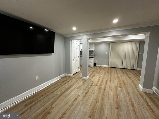 Building Photo - 8925 Alliston Hollow Way