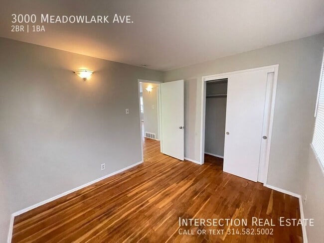 Building Photo - 3000 Meadowlark Ave