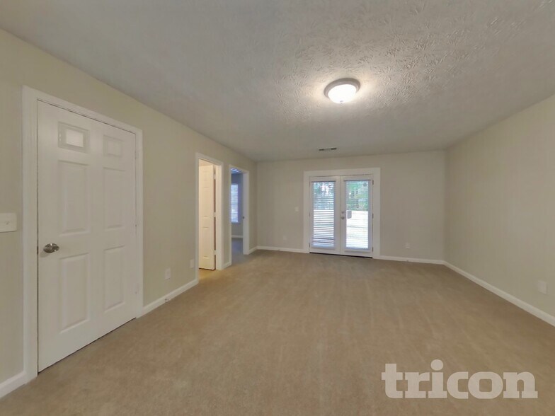 Building Photo - 2827 Appaloosa Run