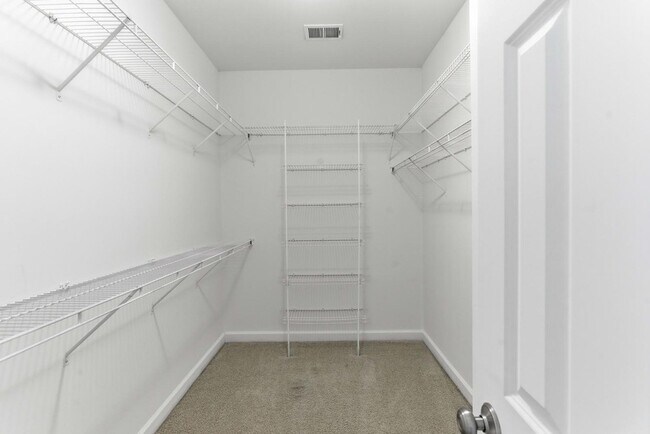 Building Photo - 124 Palm Cove Way