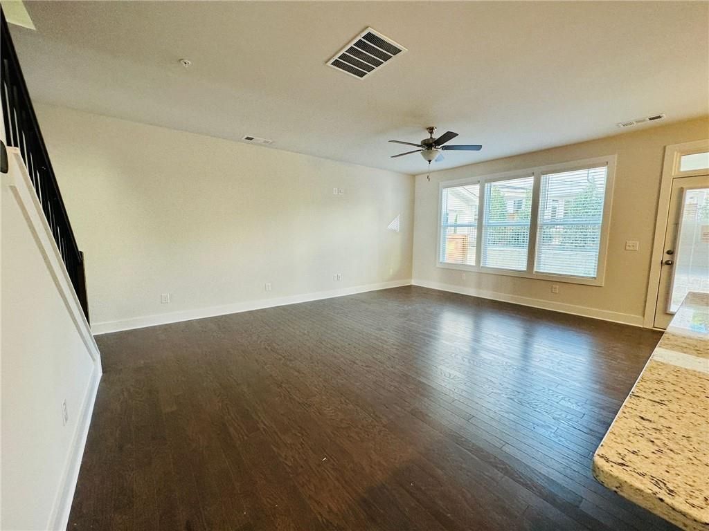 Building Photo - 1252 Windmill Pkwy