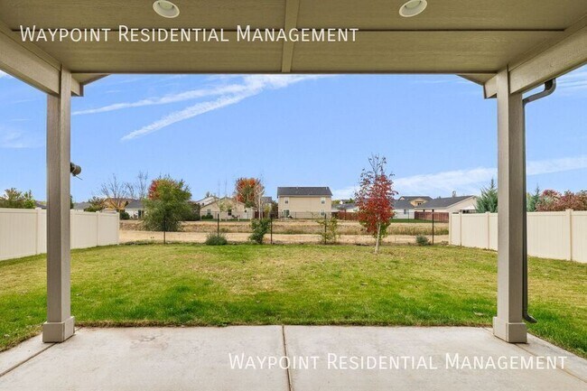 Building Photo - 4235 S Highcliff Ave