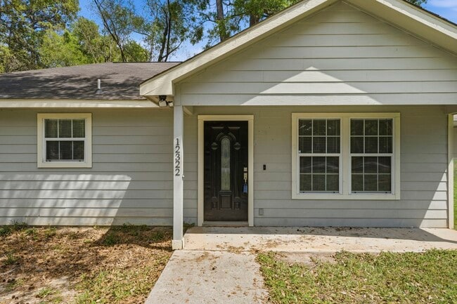 Building Photo - 12322 Royal Lake Dr