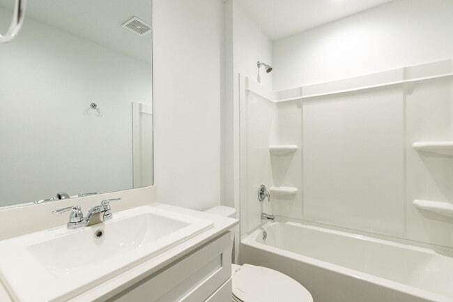 Building Photo - 7729 92nd St
