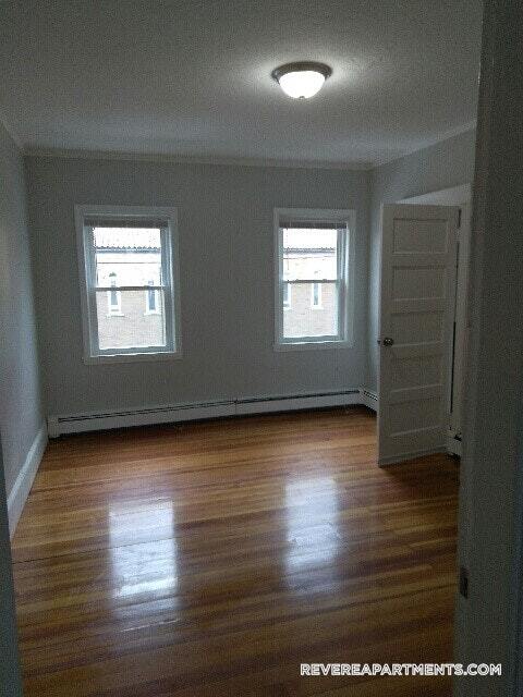 Building Photo - 508 Revere St