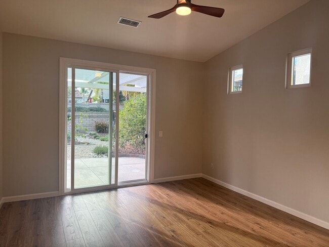 Building Photo - Stunning Home for Rent in Murrieta