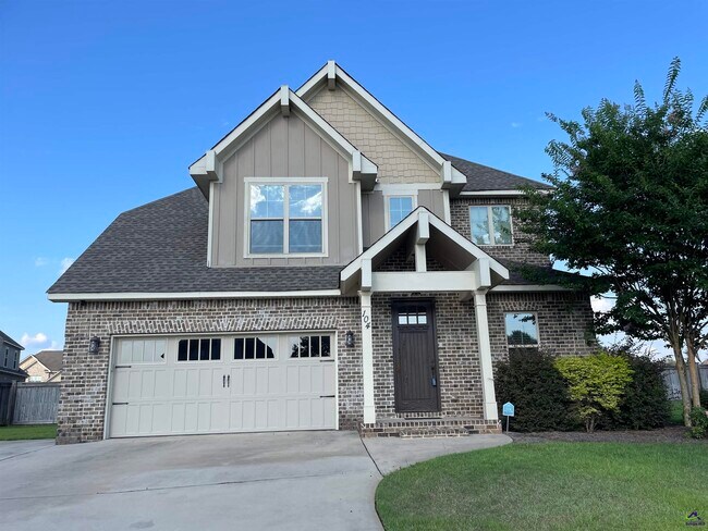 Building Photo - 104 Kloe Ct