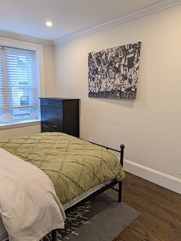 Building Photo - 2A Wellington St