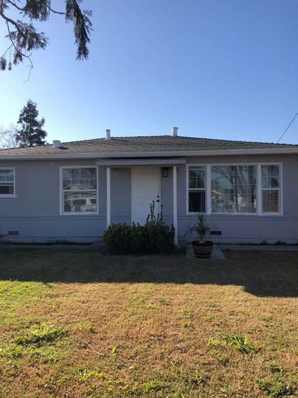 Building Photo - 503 S Sinclair Ave