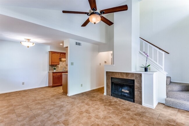 Building Photo - 5765 Cedar Creek Dr