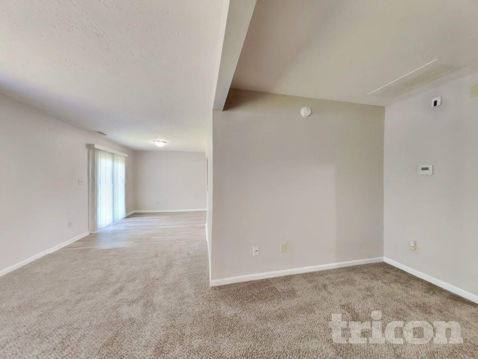 Building Photo - 6422 Coconut Ct