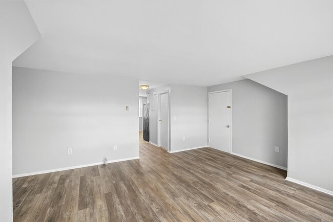 Building Photo - 50-62 East Street - 1C