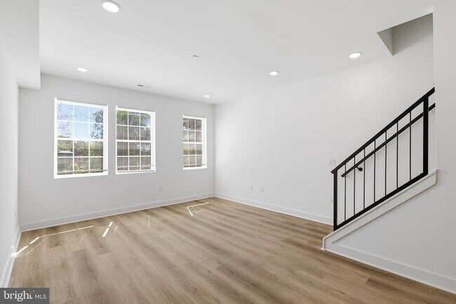 Building Photo - 2534 N 11th St