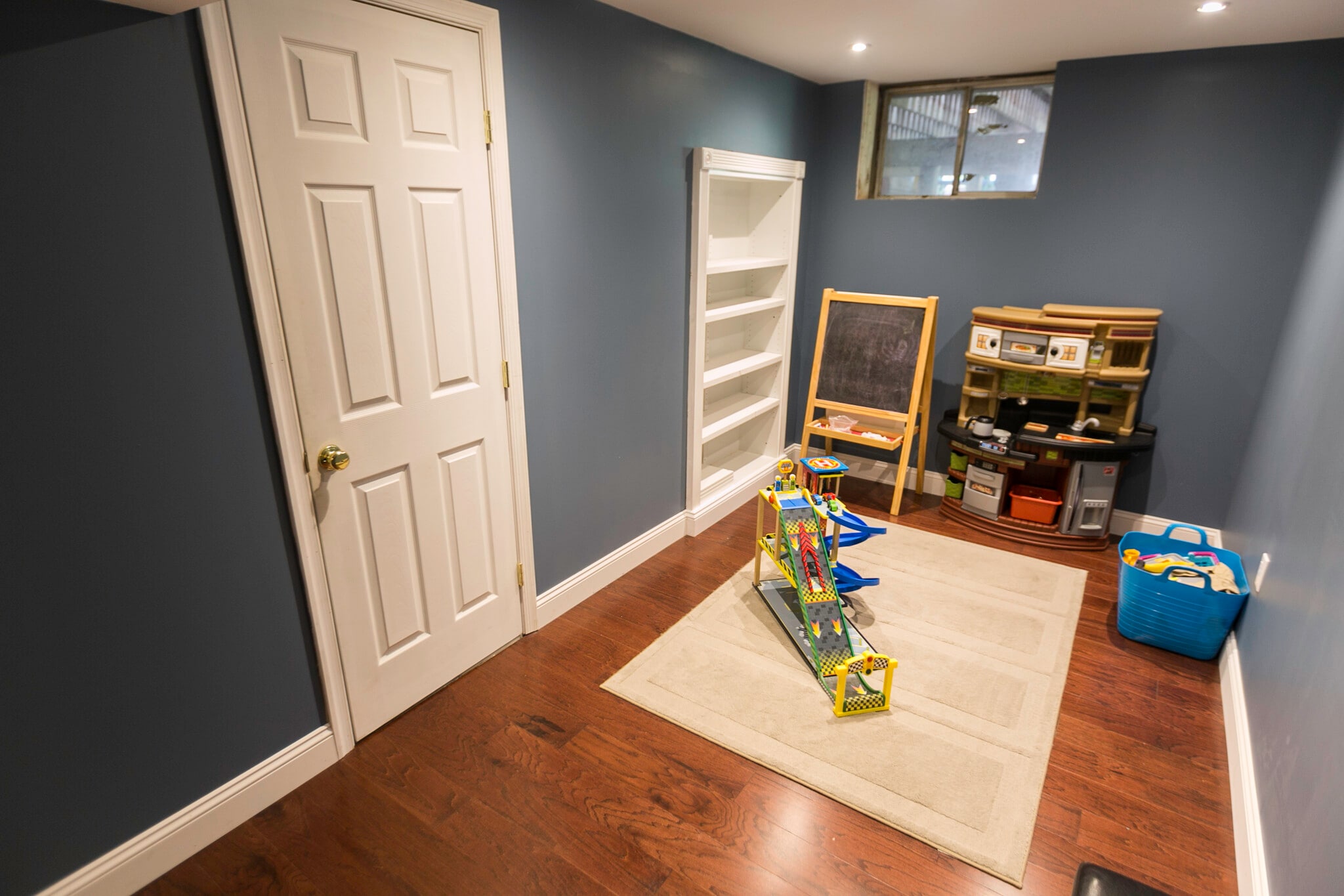 Building Photo - 540 Valleywood Rd