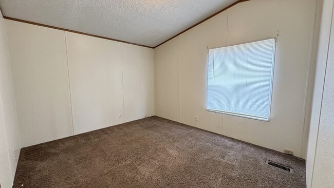 Building Photo - 115 J B Cyrus Rd