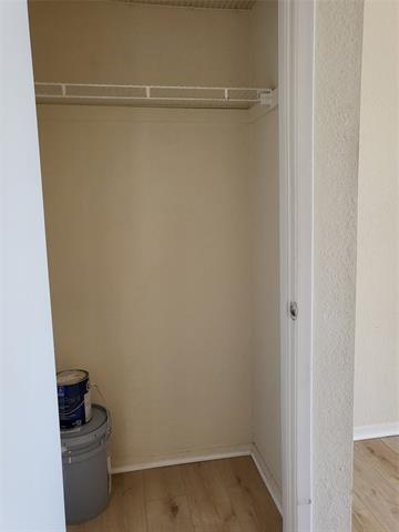 Building Photo - 2500 E Park Blvd