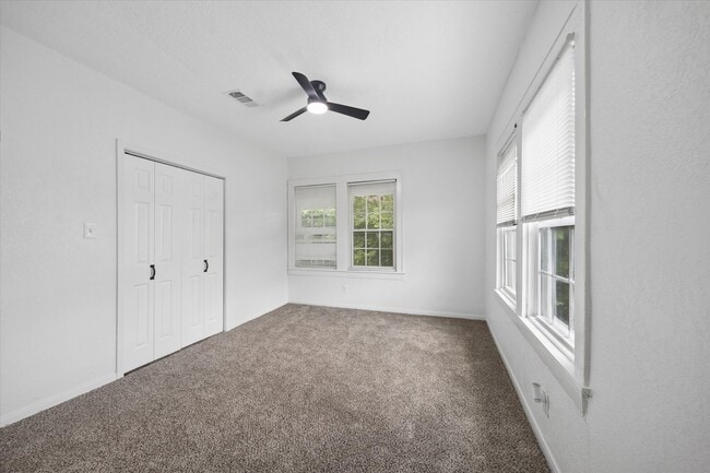 Building Photo - 2701 Truxillo St