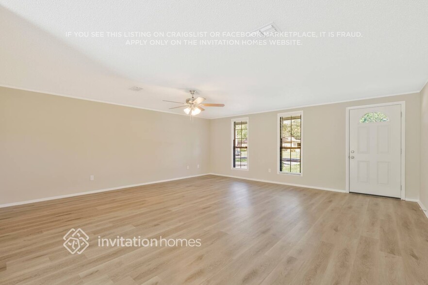 Building Photo - 1508 Pawnee St