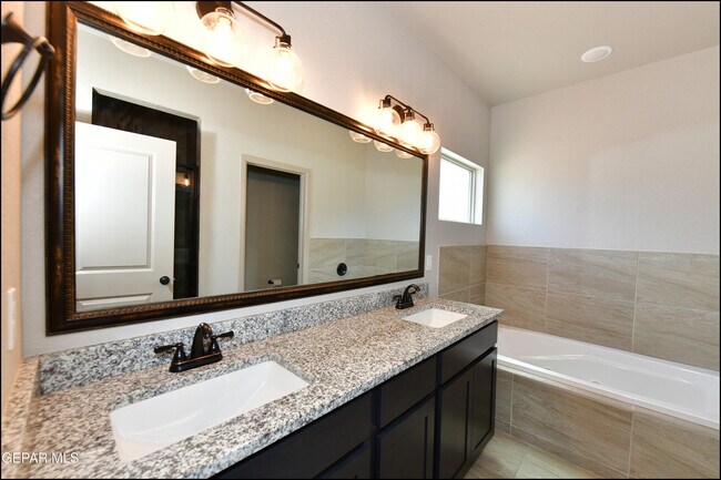 Building Photo - 2358 Enchanted Gem