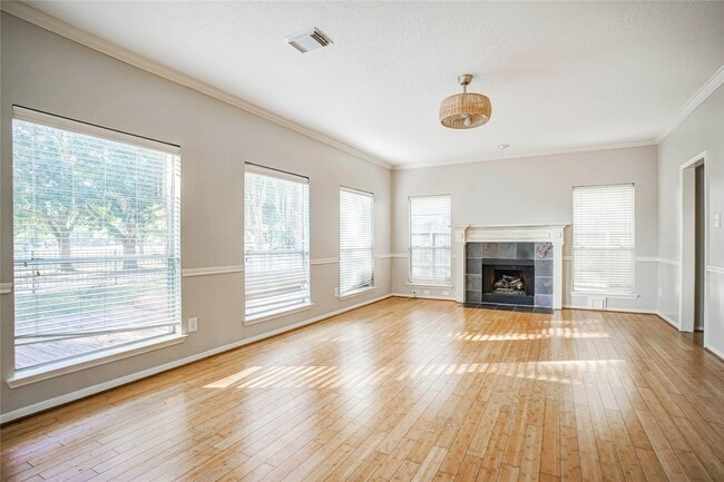 Building Photo - 21519 San Marino Dr