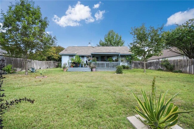 Building Photo - 1252 Lacey Oak Loop