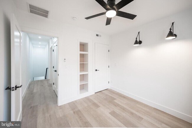 Building Photo - 1838 S 23rd St