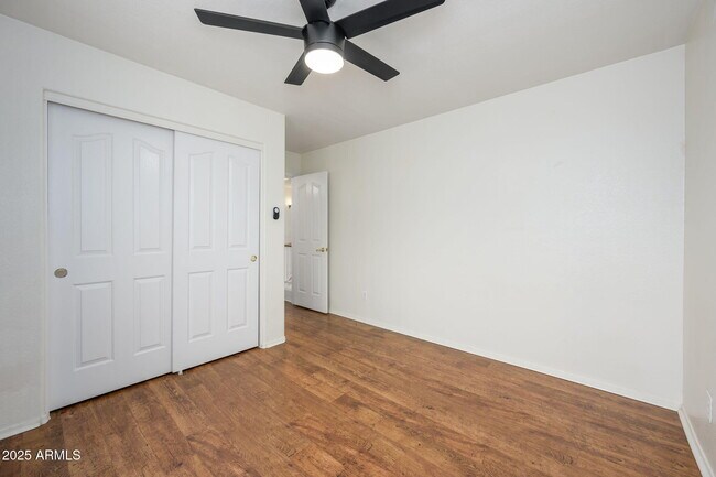 Building Photo - 25825 N 65th Ave