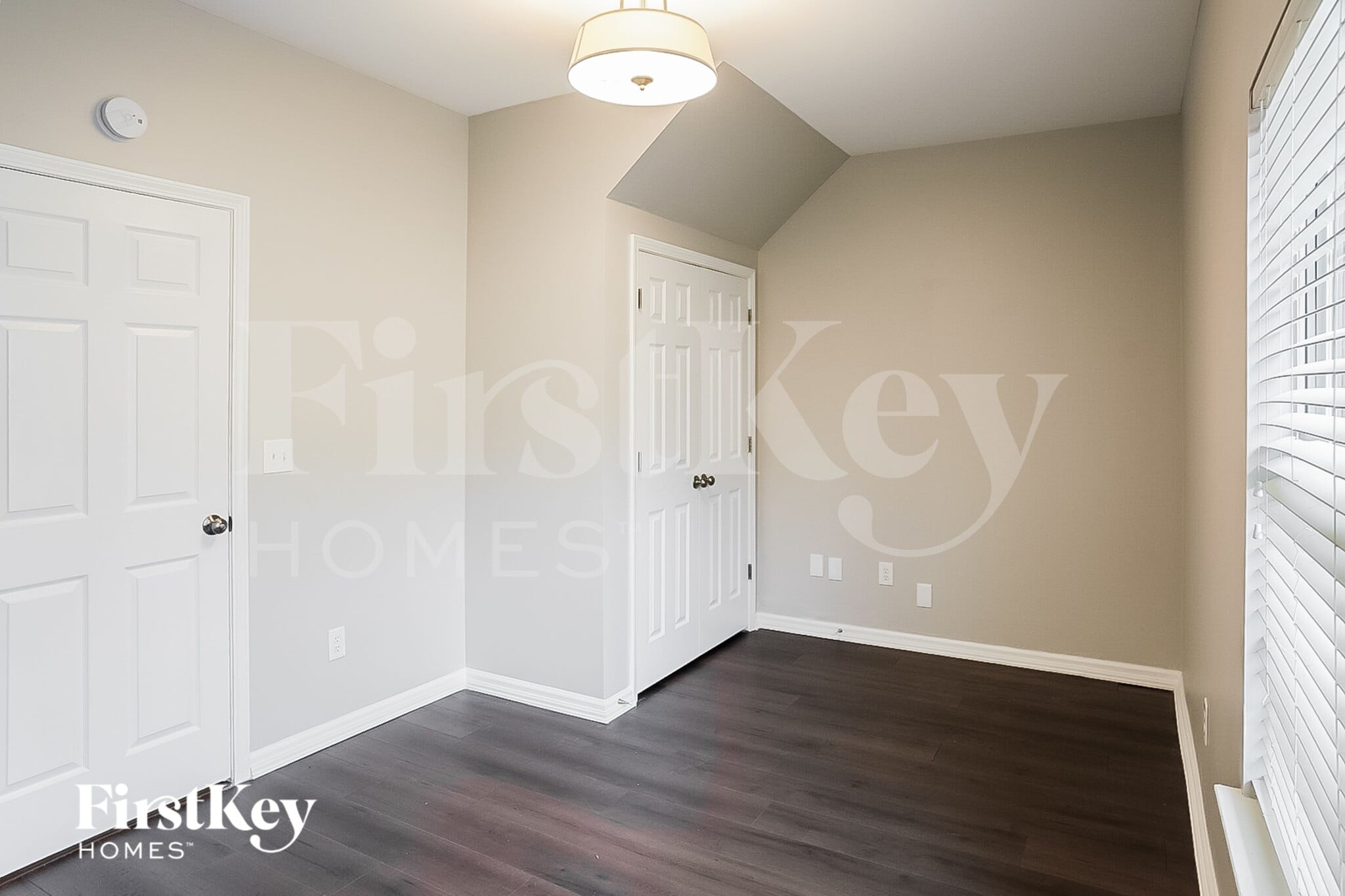 Building Photo - 4442 Brittany Dr