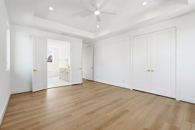 Building Photo - 3830 Wilmer St