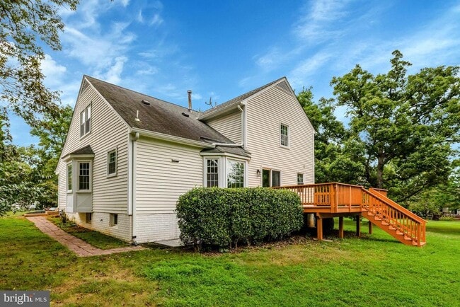 Building Photo - 2219 Cedar Mill Ct