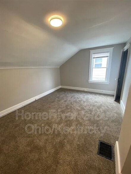 Building Photo - 1209 Reservoir St