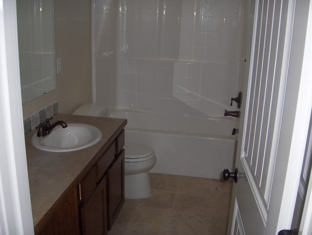 Building Photo - Super Meridian Location!!! Many upgrades, ...
