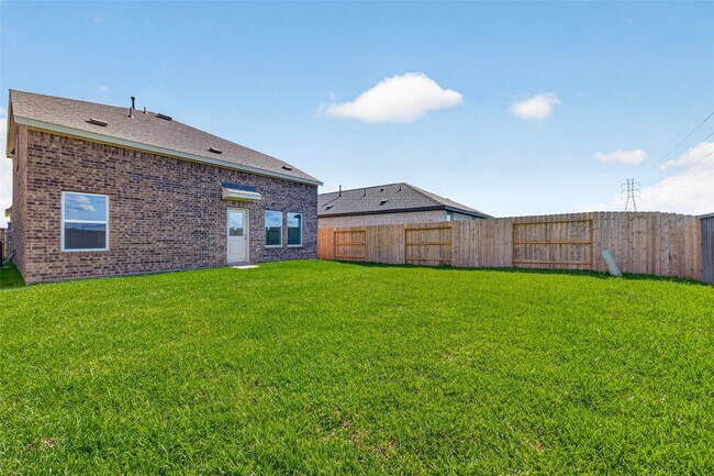 Building Photo - 28522 Golden Hay Dr