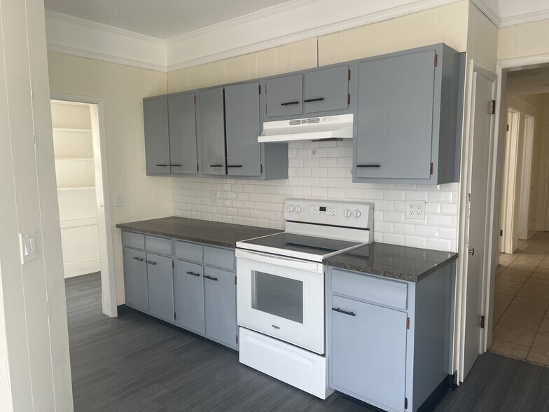 Building Photo - 8 Fox Terrace