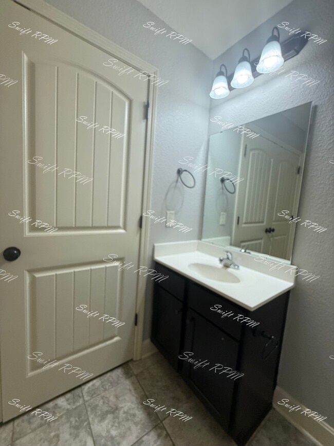 Building Photo - 2211 Burningwood