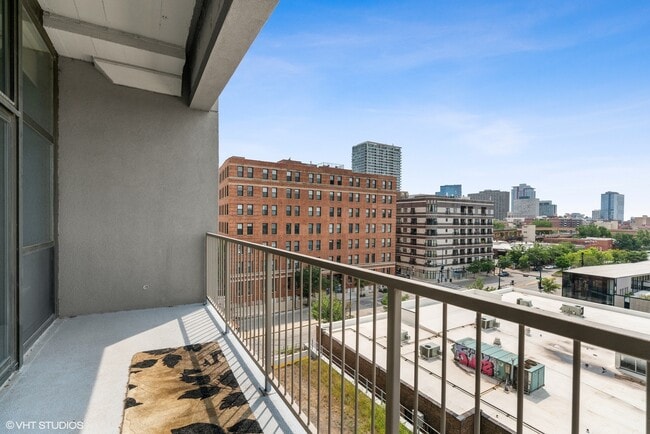 Building Photo - 1530 S State St