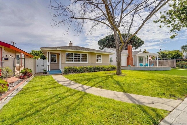 Building Photo - 719 I Ave