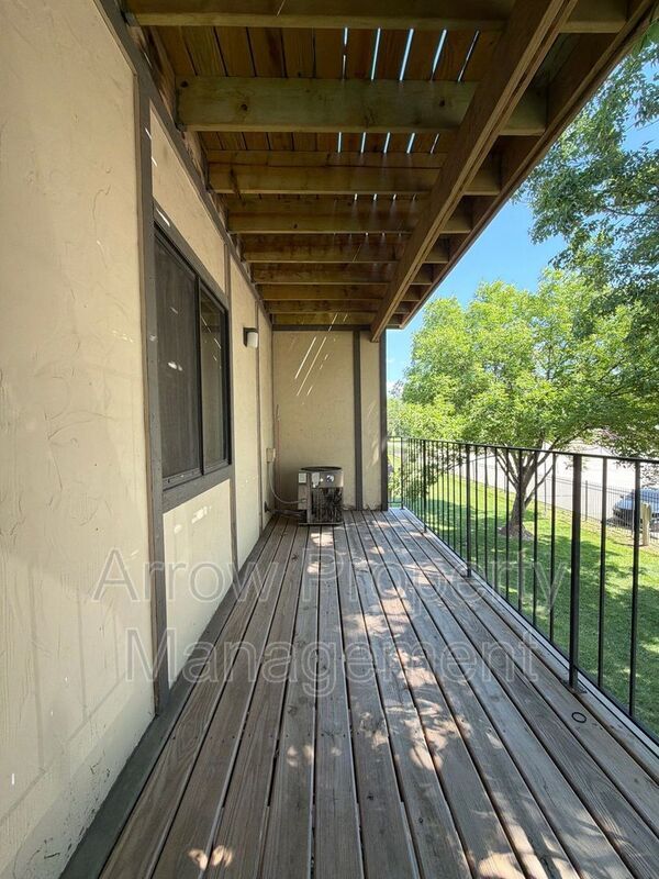 Building Photo - 2344 N 44th St