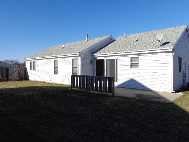 Building Photo - 801 Woodbine Ln