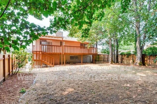 Building Photo - 4317 N Cheyenne St