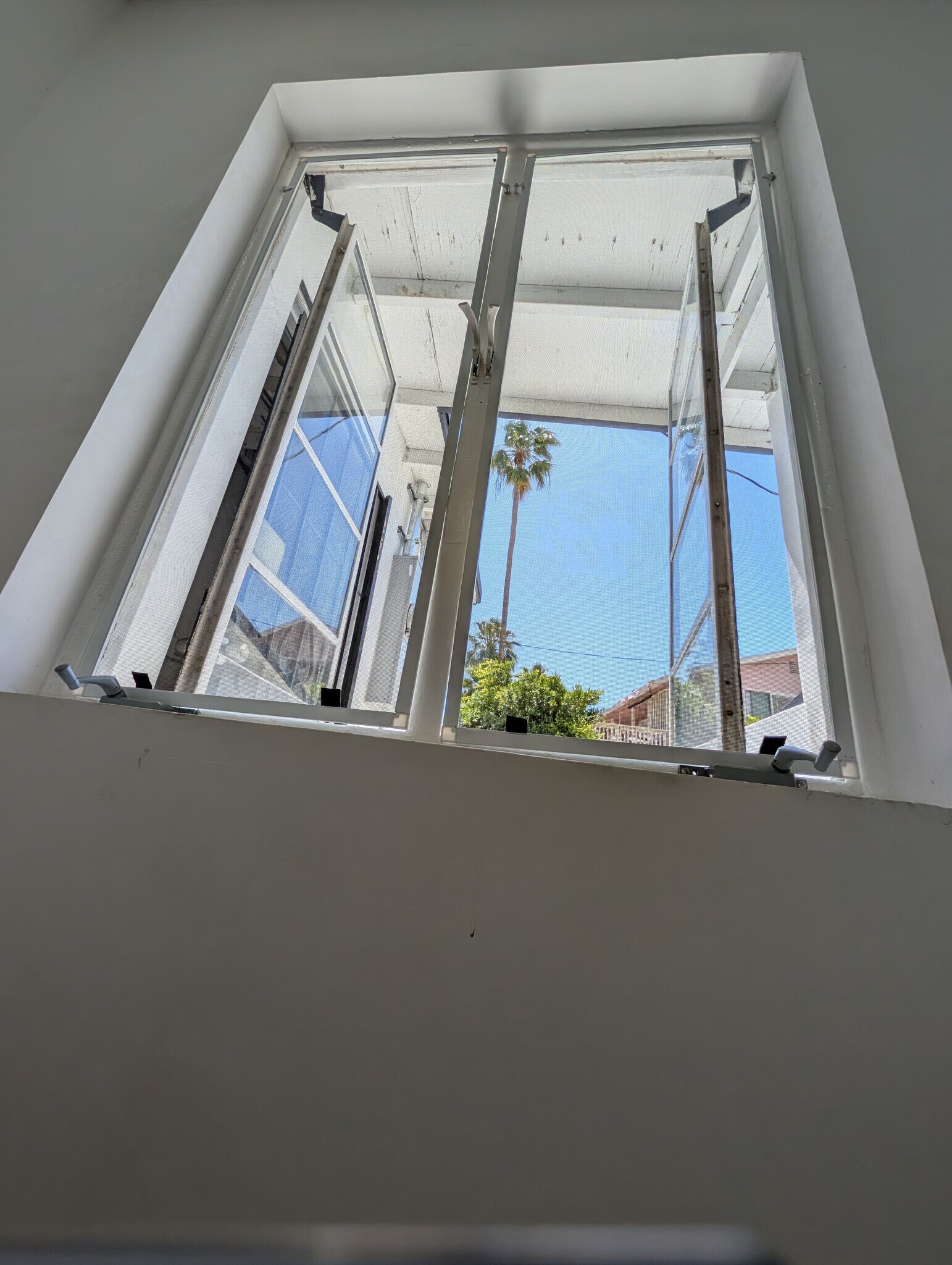 Building Photo - 221 Avenida Ortega